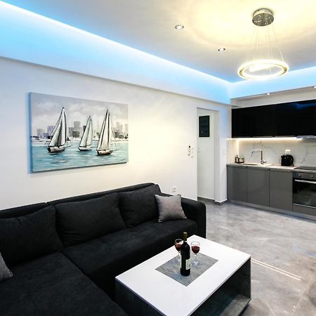 Luxury Shades Of Gray Apartment Rethymno  ภายนอก รูปภาพ